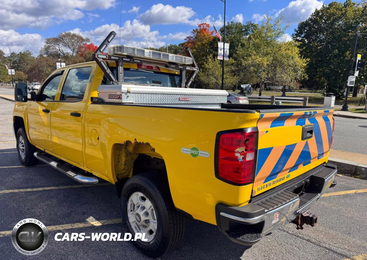 2015 Chevrolet Silverado K2500 Heavy Duty VIN:1GC1KUEB0FF193532 - 3