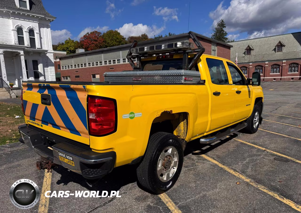 2015 Chevrolet Silverado K2500 Heavy Duty VIN:1GC1KUEB0FF193532 - 4