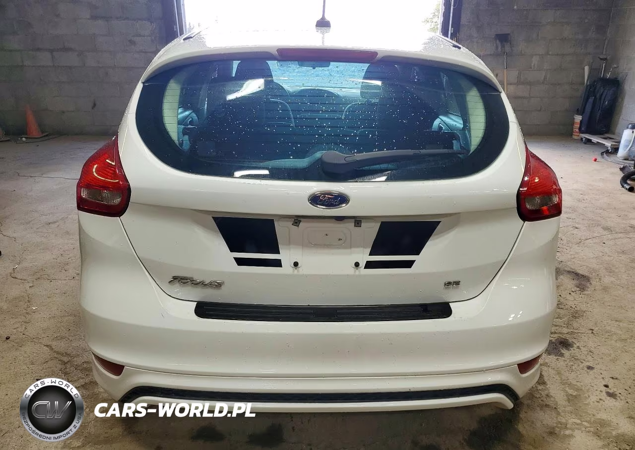2015 Ford Focus Se VIN:1FADP3K28FL367223 - 6