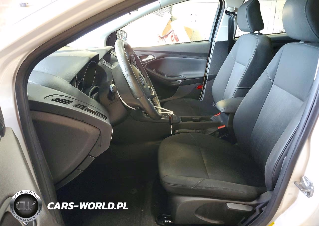 2015 Ford Focus Se VIN:1FADP3K28FL367223 - 7