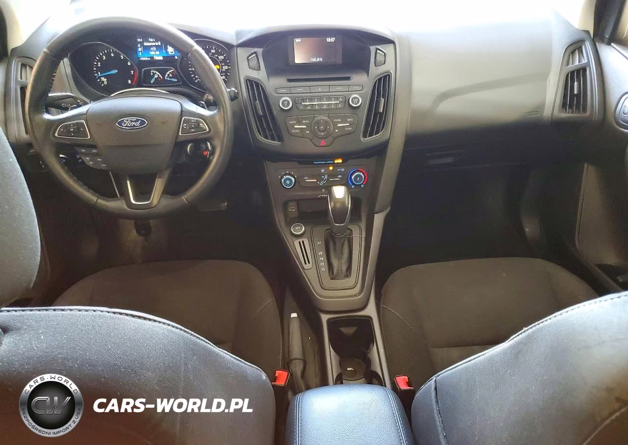 2015 Ford Focus Se VIN:1FADP3K28FL367223 - 8