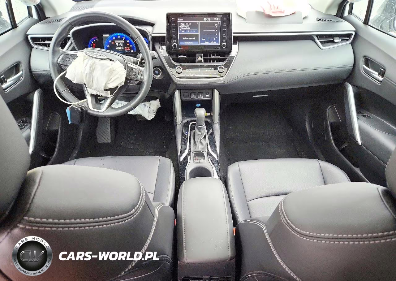 2022 Toyota Corolla Cross Xle VIN:7MUDAABG6NV037000 - 8