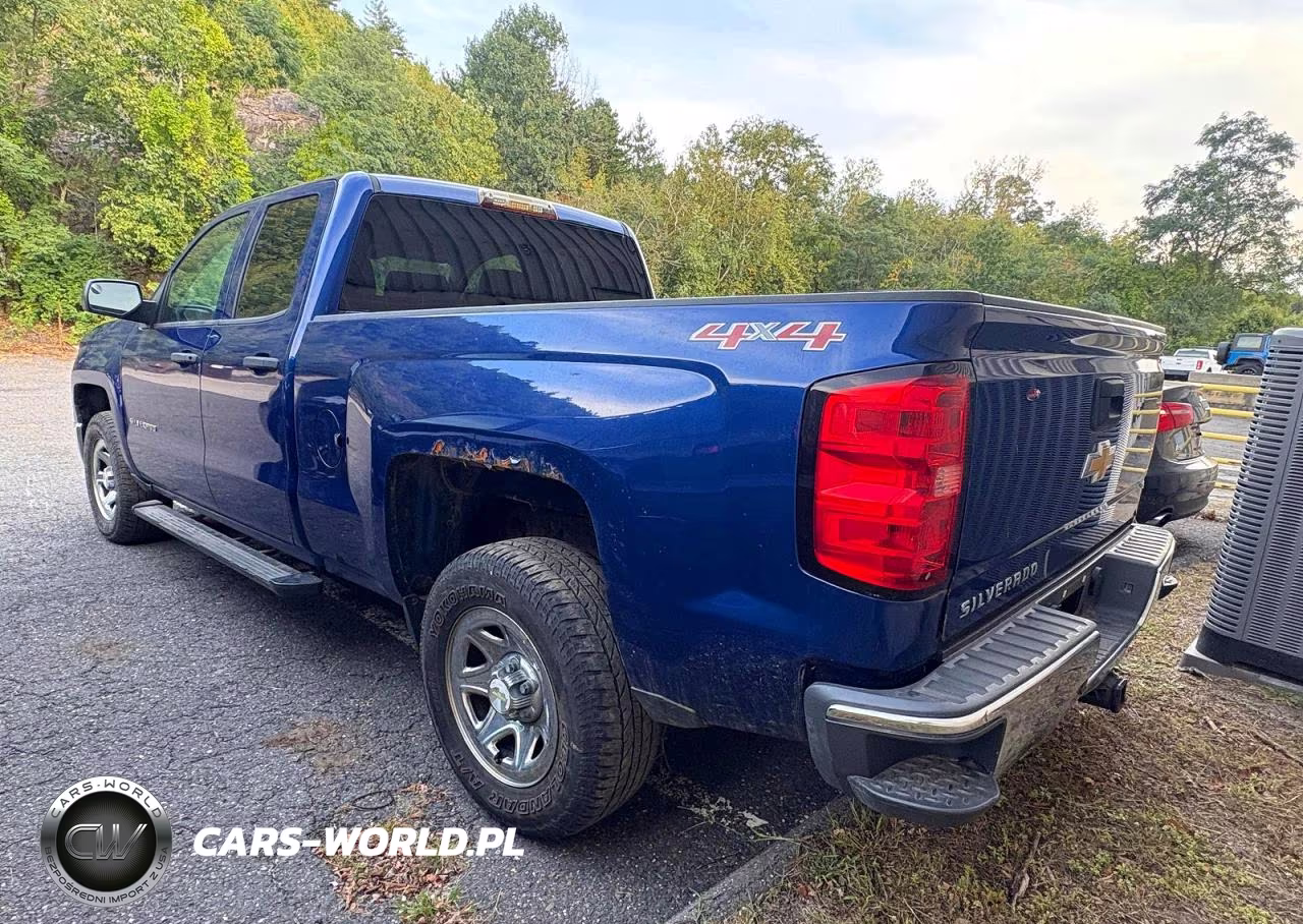 2014 Chevrolet Silverado K1500 VIN:1GCVKPEH7EZ258218 - 3