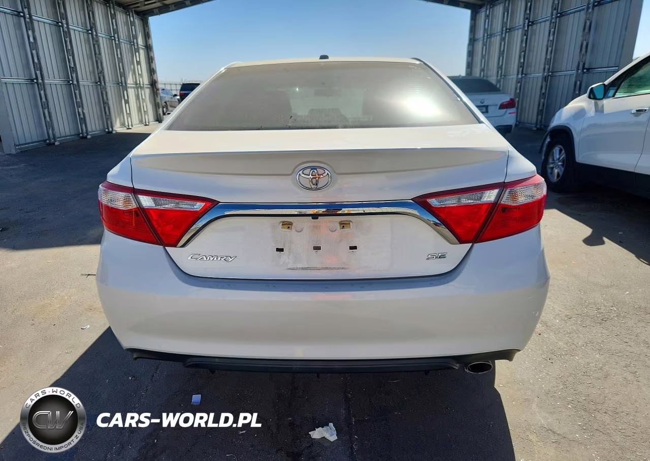 2016 Toyota Camry Se VIN:4T1BF1FK5GU249110 - 6