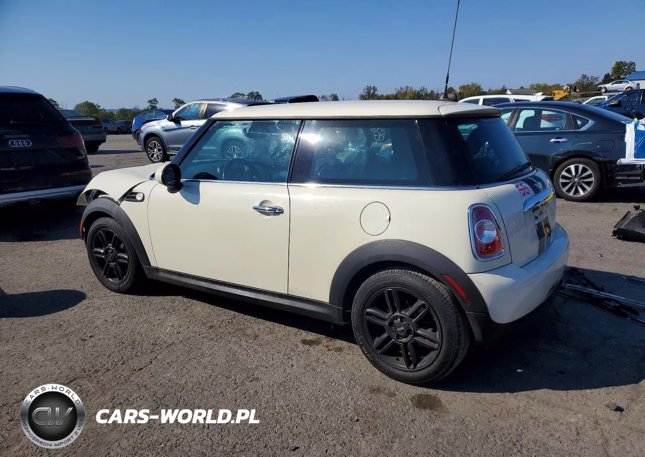 2013 Mini Cooper VIN:WMWSU3C55DT375292 - 2