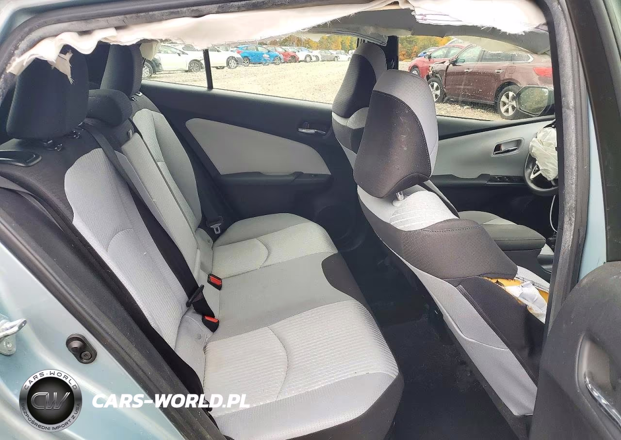 2016 Toyota Prius Two VIN:JTDKBRFU8G3500773 - 10