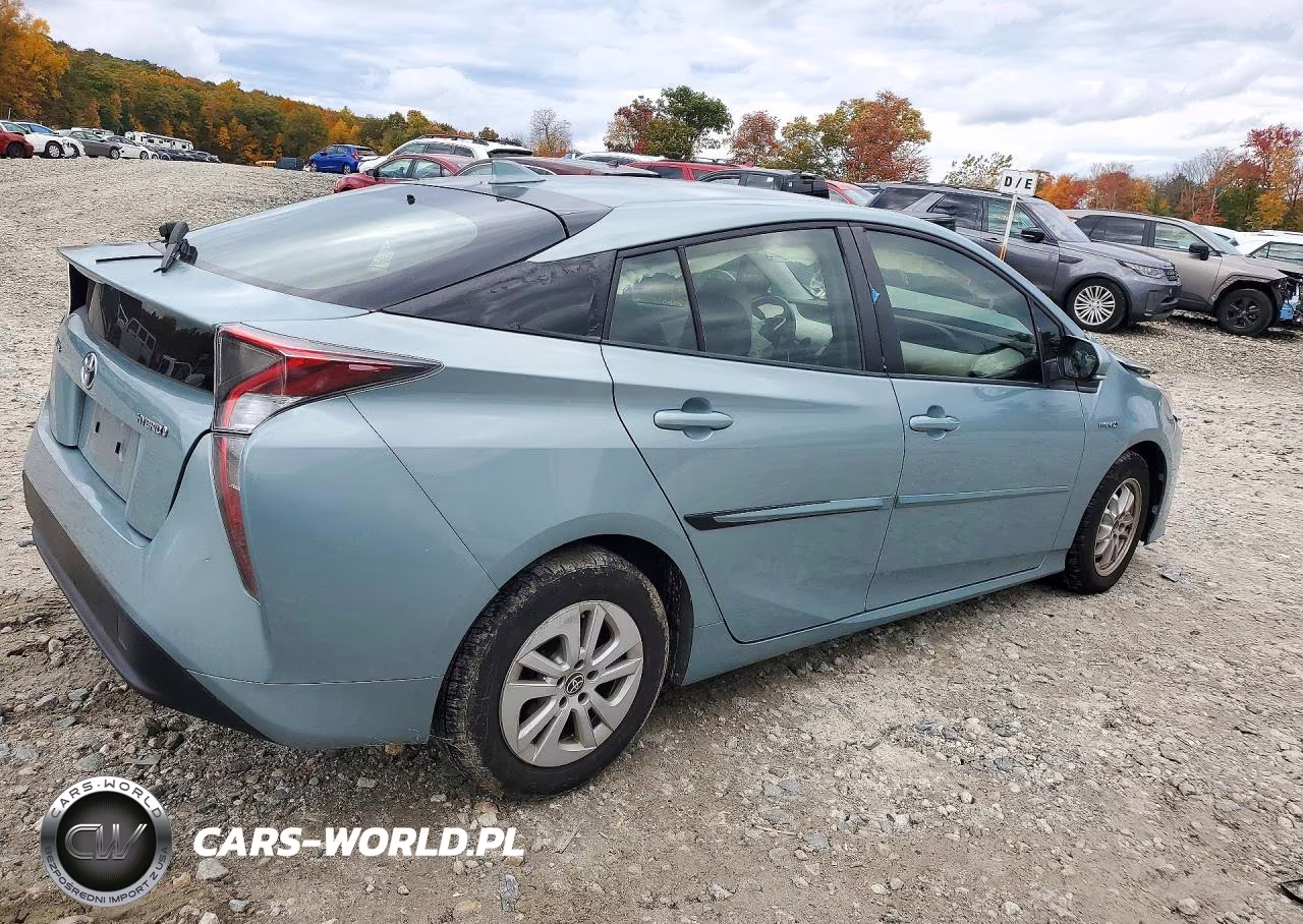 2016 Toyota Prius Two VIN:JTDKBRFU8G3500773 - 3