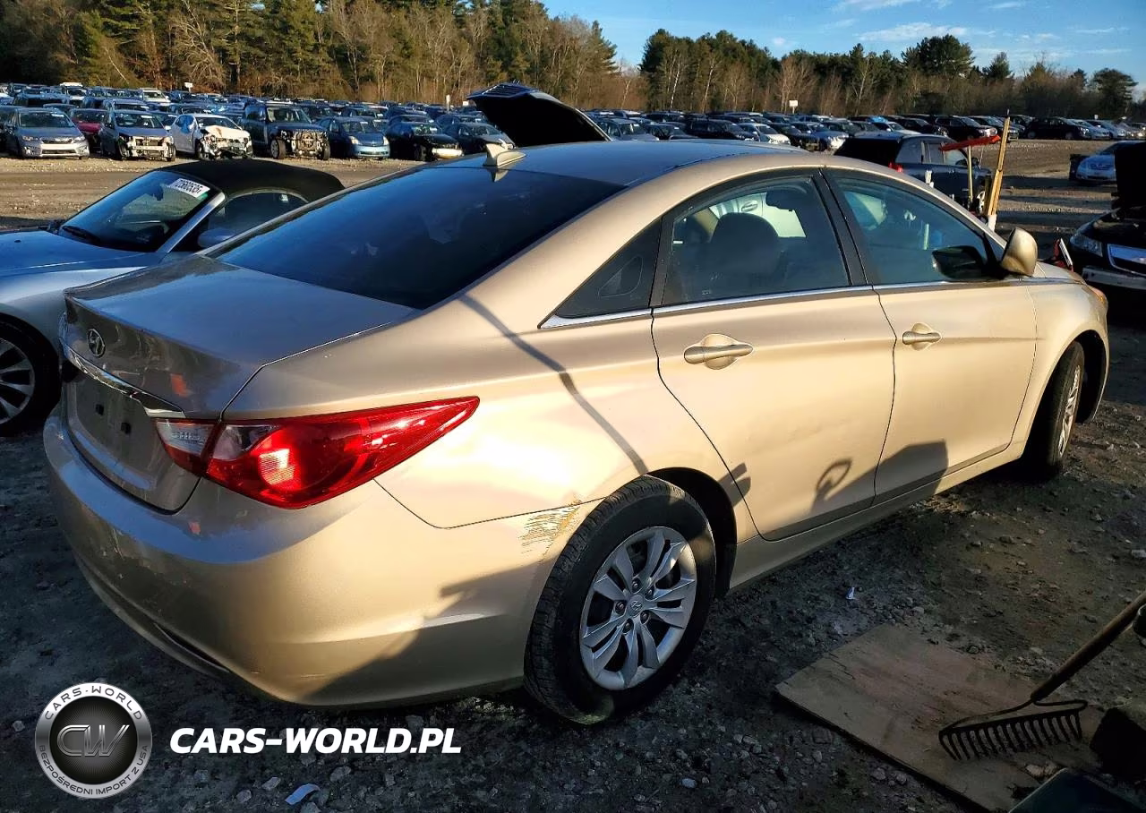 2012 Hyundai Sonata Gls VIN:5NPEB4AC7CH321511 - 3