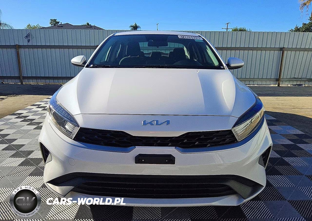 2023 Kia Forte Lxs VIN:3KPF24ADXPE558341 - 5