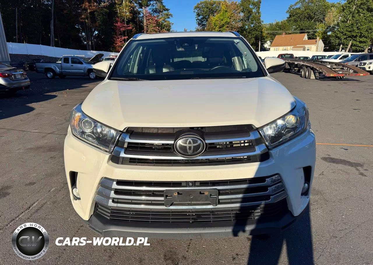 2018 Toyota Highlander Limited Platinum VIN:5TDDZRFH2JS856794 - 6