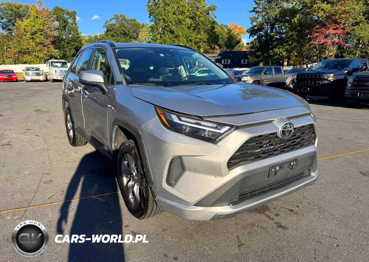2022 Toyota Rav4 Xle VIN:2T3P1RFV8NC294982 - 4