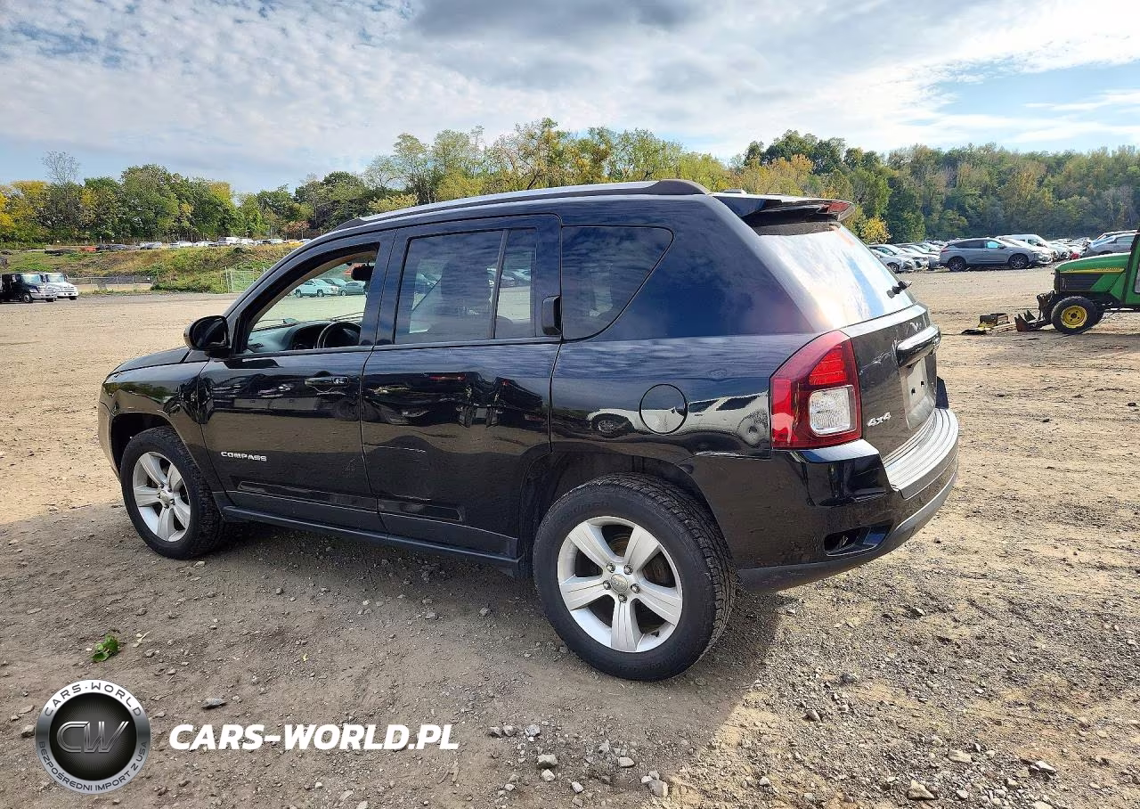 2014 Jeep Compass Latitude VIN:1C4NJDEB7ED762634 - 2