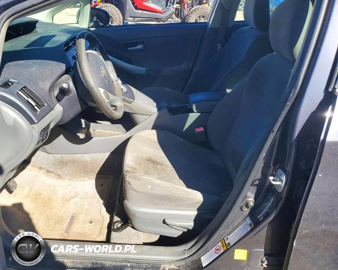 2011 Toyota Prius Three VIN:JTDKN3DU3B1419224 - 7