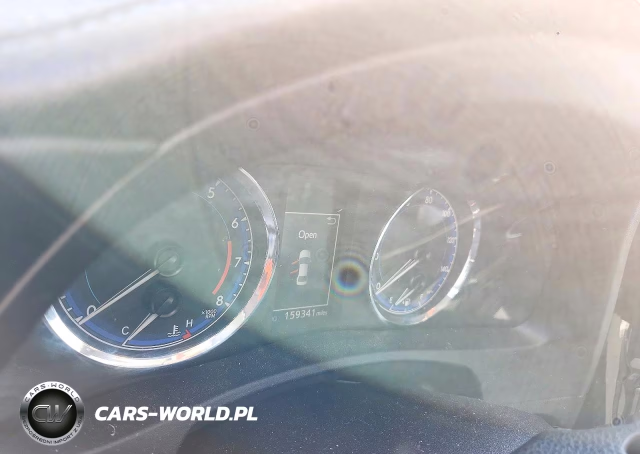 2018 Toyota Corolla Se VIN:2T1BURHE1JC015972 - 9