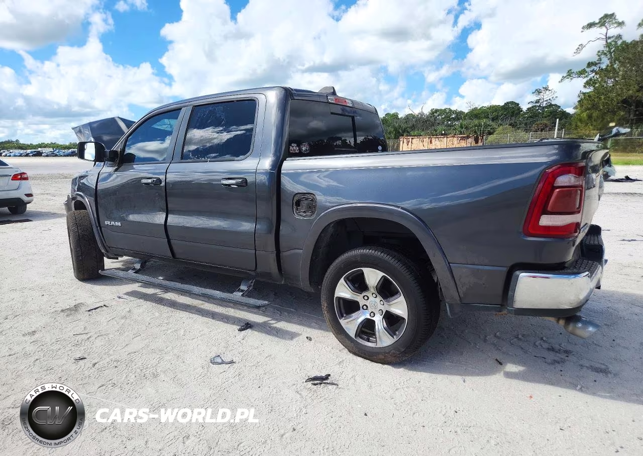 2019 Ram 1500 Laramie VIN:1C6RREJT4KN912694 - 2