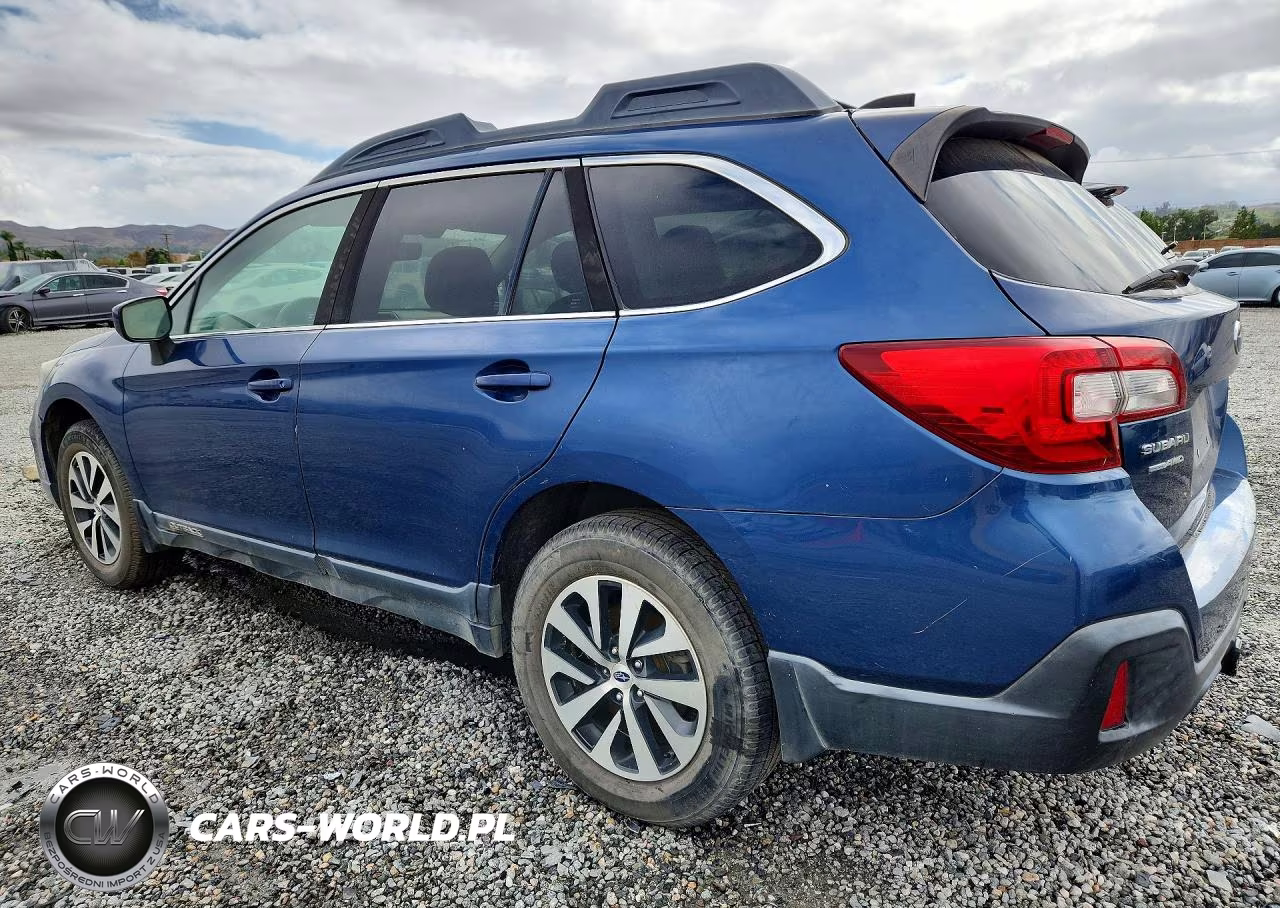 2019 Subaru Outback 2.5I Premium VIN:4S4BSAFC4K3353963 - 2