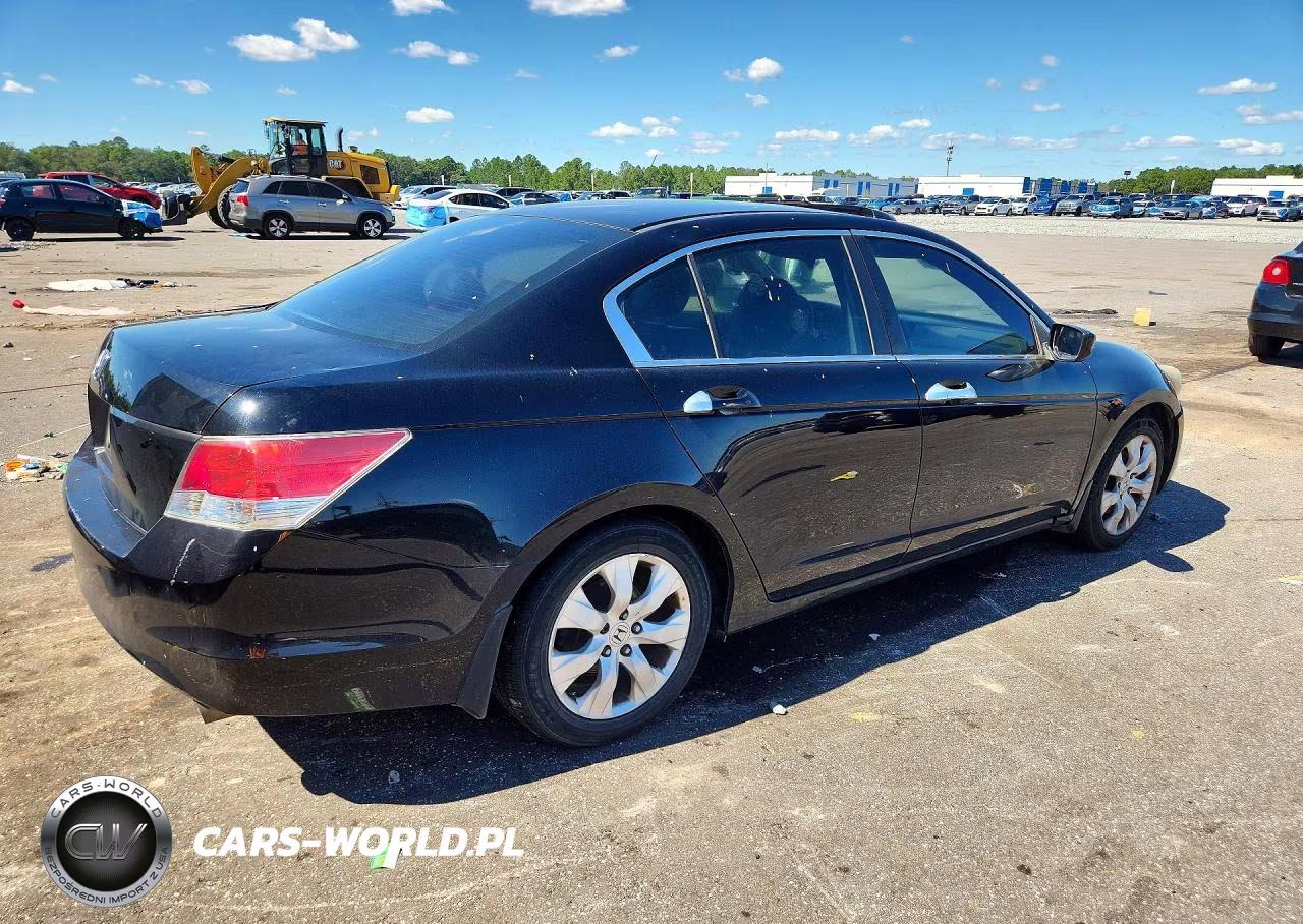 2010 Honda Accord Ex VIN:1HGCP2F72AA011796 - 3