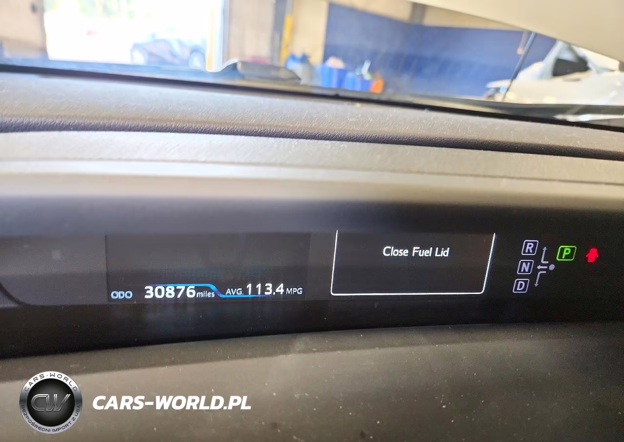 2021 Toyota Prius Prime Le VIN:JTDKAMFP3M3186817 - 9