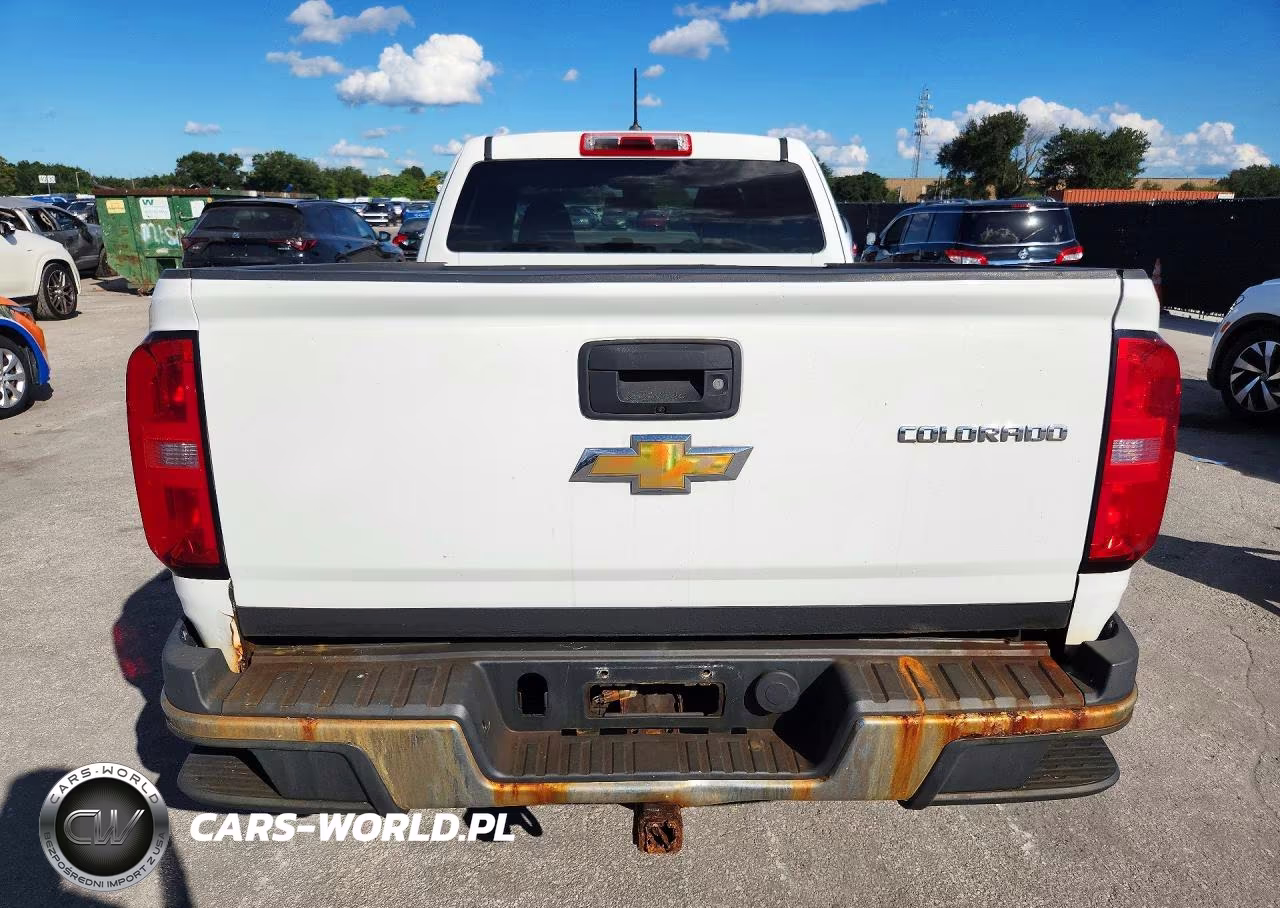 2018 Chevrolet Colorado VIN:1GCHSBEA6J1322311 - 6