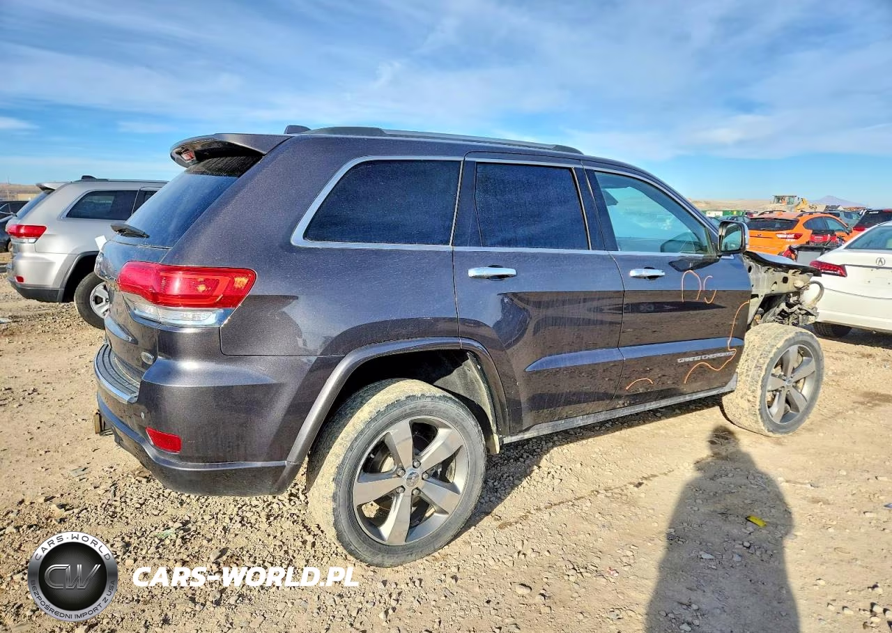 2015 Jeep Grand Cherokee Overland VIN:1C4RJFCM0FC197054 - 3