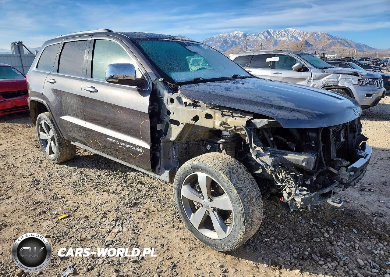2015 Jeep Grand Cherokee Overland VIN:1C4RJFCM0FC197054 - 4