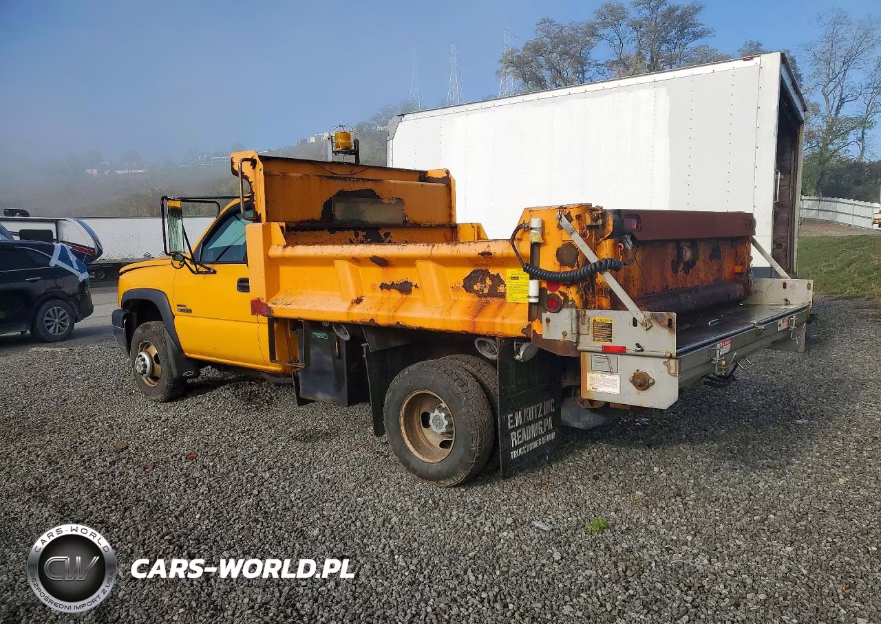 2005 Chevrolet Silverado Dump Truck VIN:1GBJK34215E288959 - 2