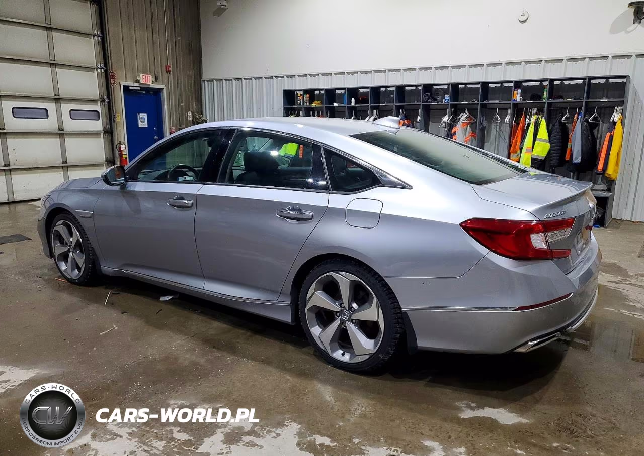 2018 Honda Accord Touring VIN:1HGCV2F95JA043455 - 2