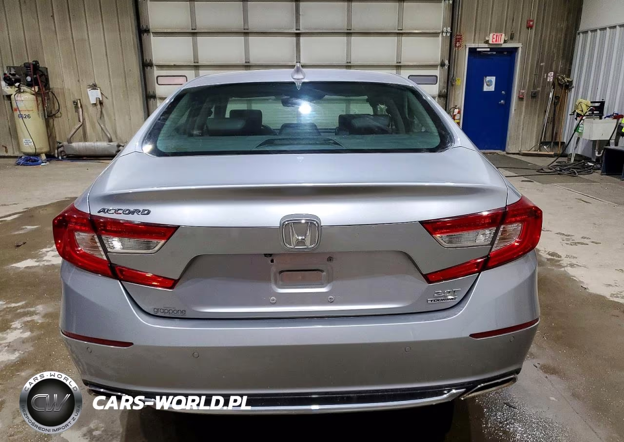 2018 Honda Accord Touring VIN:1HGCV2F95JA043455 - 6