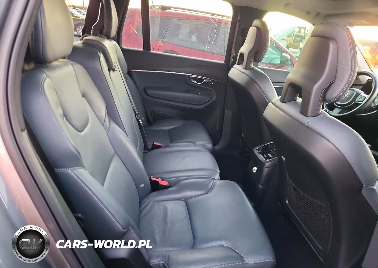 2020 Volvo Xc90 T8 Momentum VIN:YV4BR0CK6L1619841 - 11