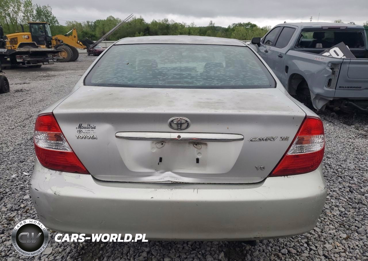 2003 Toyota Camry Le VIN:4T1BF30K53U552094 - 6