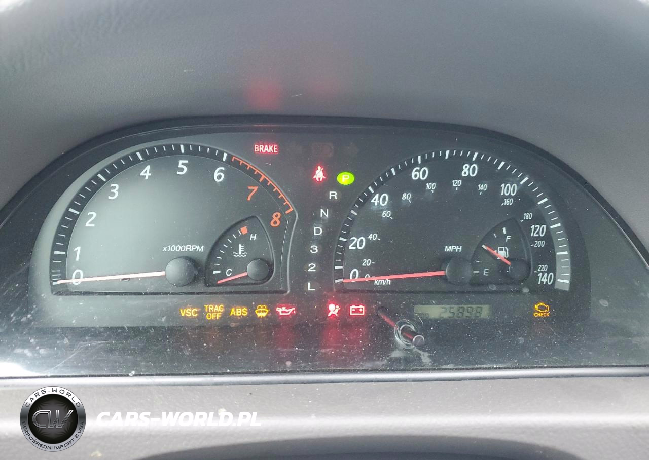 2003 Toyota Camry Le VIN:4T1BF30K53U552094 - 9
