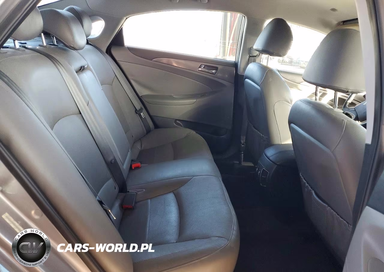 2012 Hyundai Sonata Hybrid VIN:KMHEC4A48CA033442 - 10
