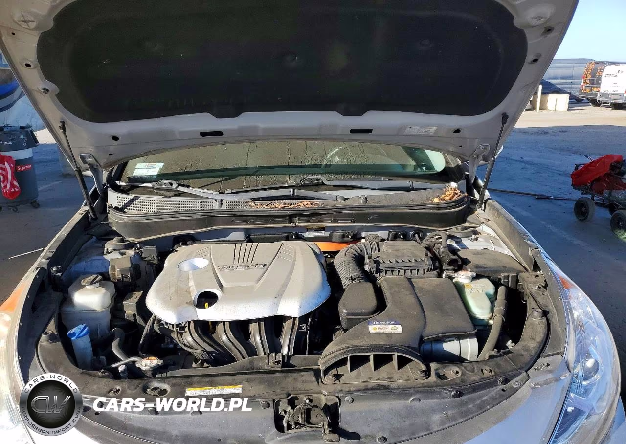 2012 Hyundai Sonata Hybrid VIN:KMHEC4A48CA033442 - 11