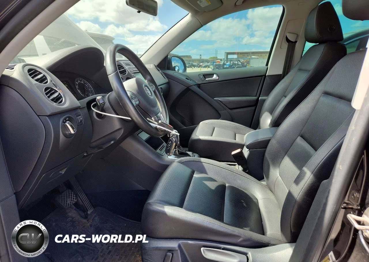 2015 Volkswagen Tiguan S VIN:WVGAV7AX2FW546911 - 7