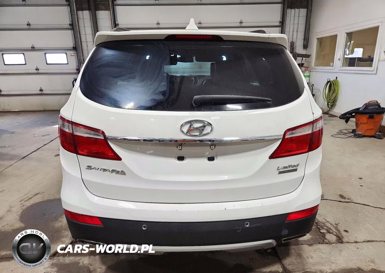 2015 Hyundai Santa Fe Limited VIN:KM8SRDHF3FU120824 - 6