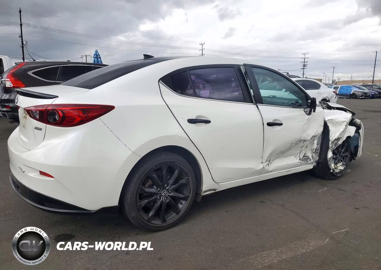 2015 Mazda 3 Touring VIN:JM1BM1V35F1245756 - 3