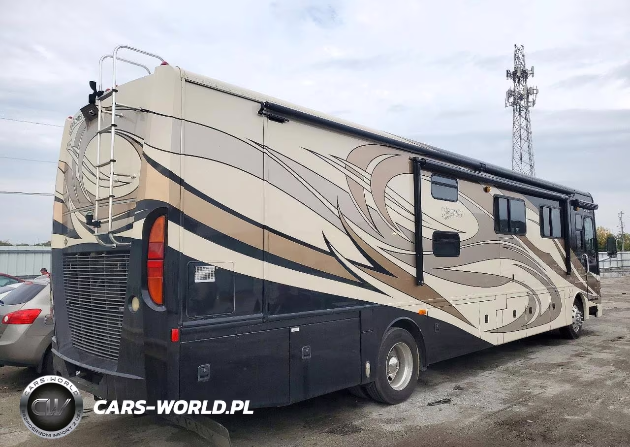 2010 Fleetwood Discovery Rv VIN:4VZDN1A9XAC073591 - 4