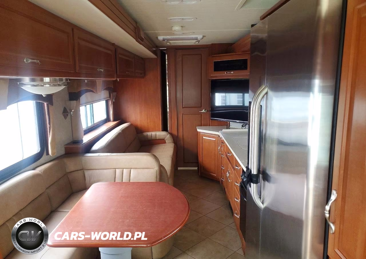2010 Fleetwood Discovery Rv VIN:4VZDN1A9XAC073591 - 6