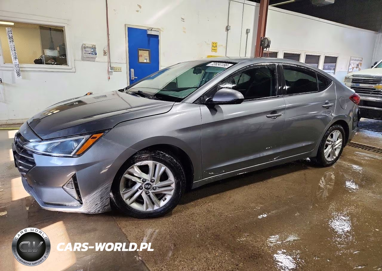 2019 Hyundai Elantra Sel