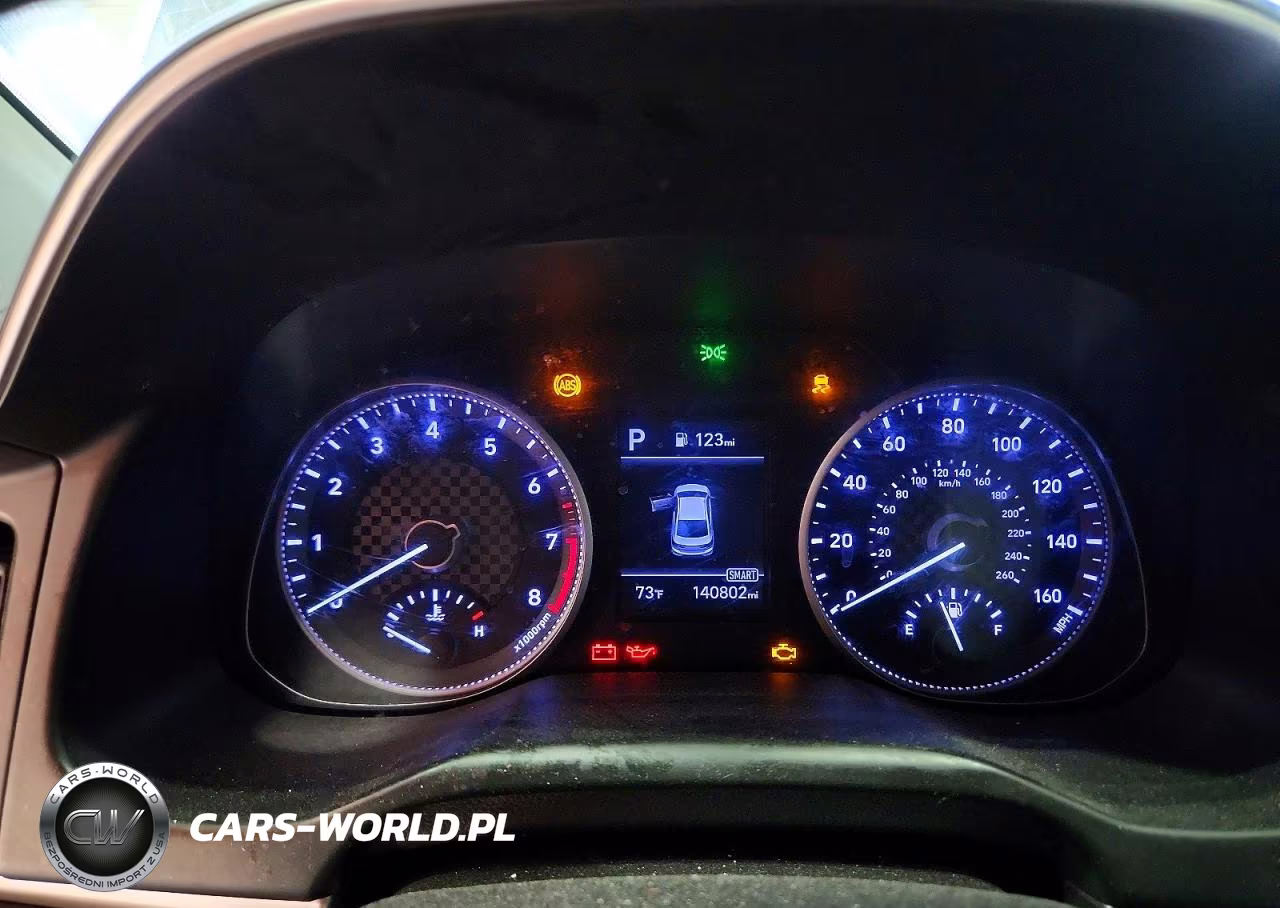 2019 Hyundai Elantra Sel VIN:5NPD84LF6KH403813 - 9