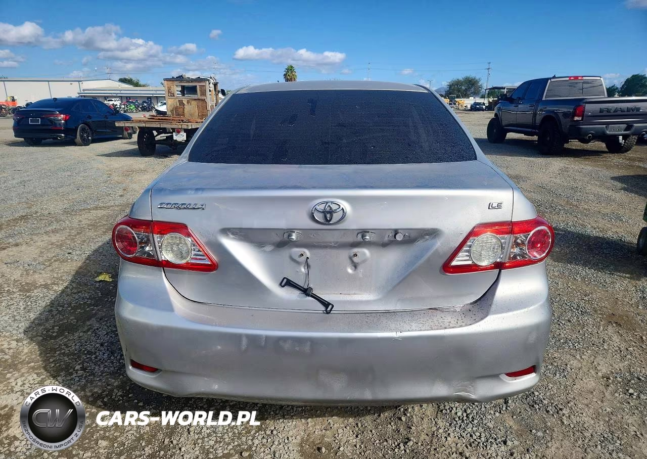 2013 Toyota Corolla Le VIN:5YFBU4EEXDP094635 - 6