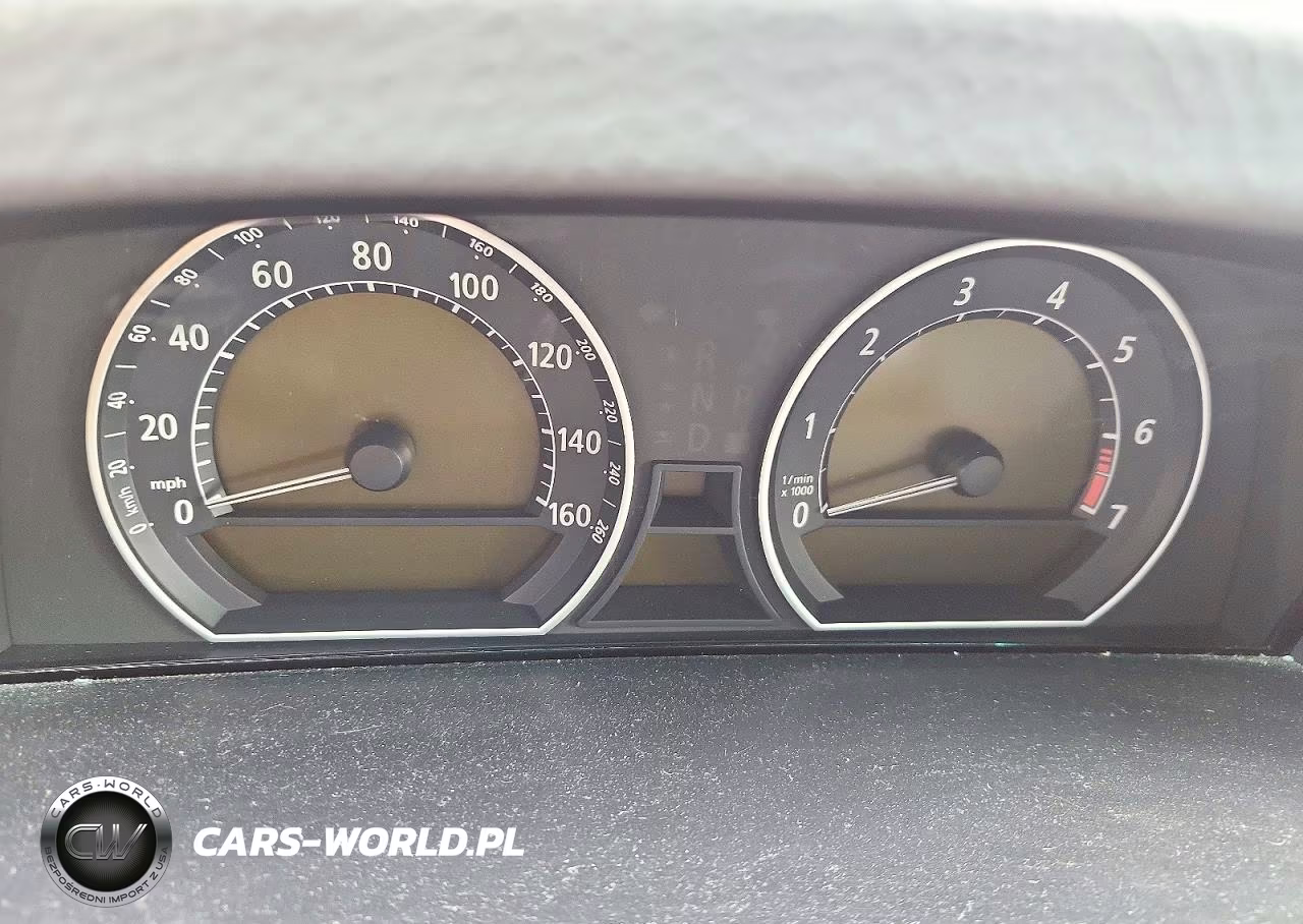 2002 BMW 745 Li VIN:WBAGN63452DR03707 - 9