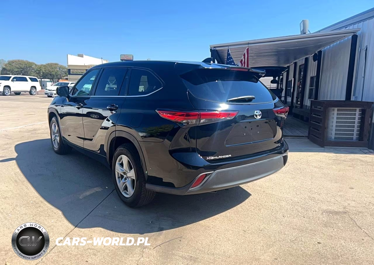 2023 Toyota Highlander Le VIN:5TDKDRAH7PS509547 - 3
