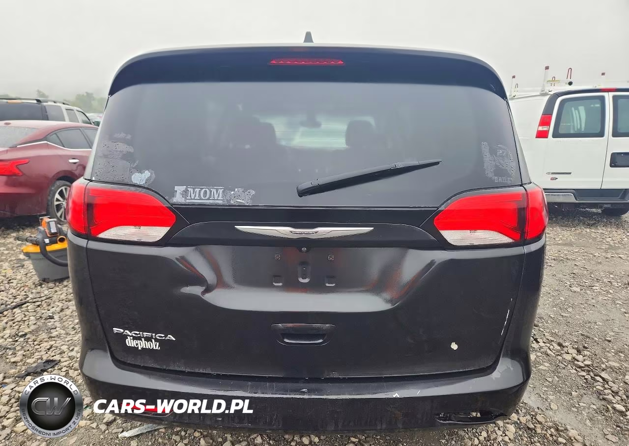 2017 Chrysler Pacifica Lx VIN:2C4RC1CG9HR519756 - 6