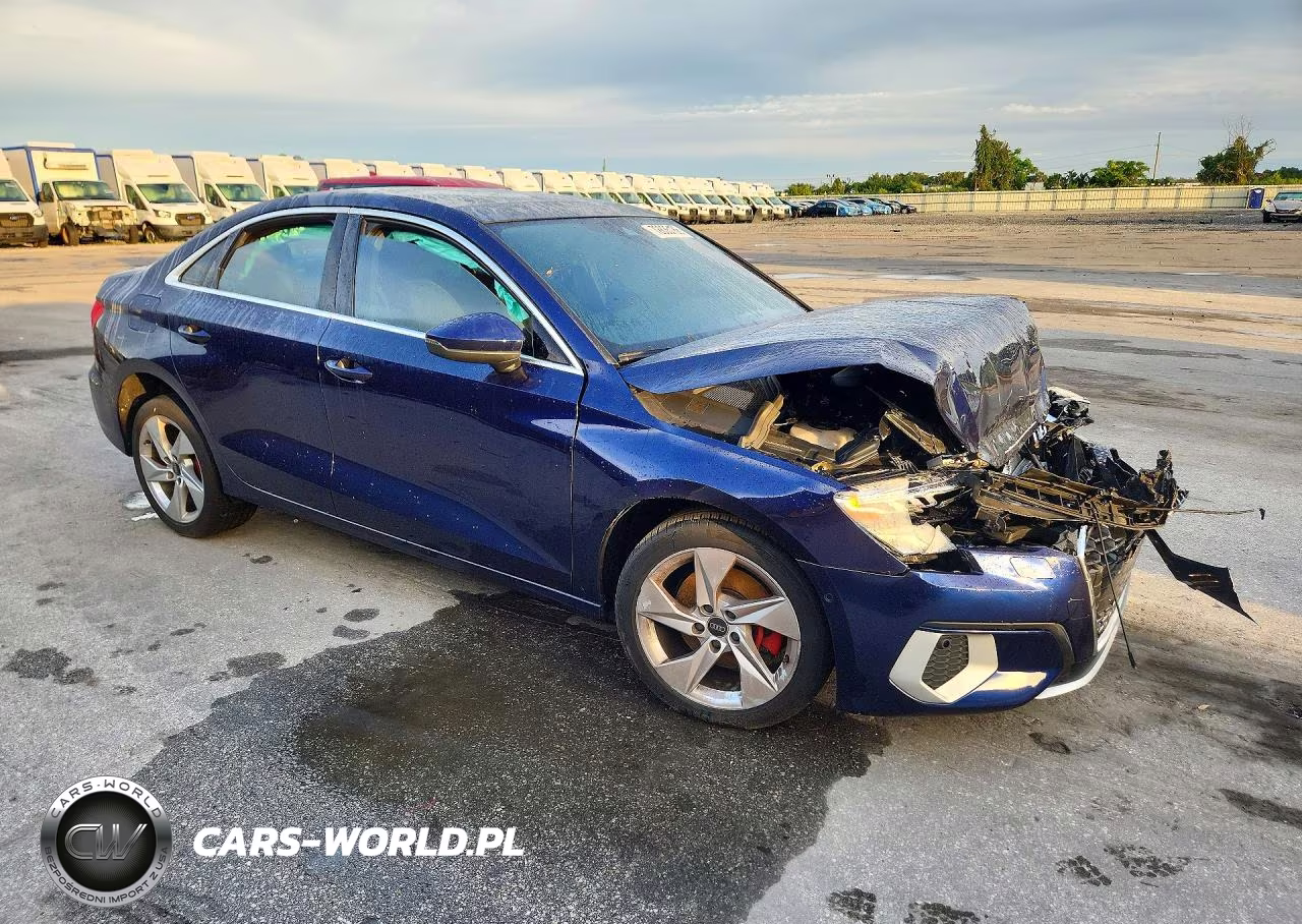 2024 Audi A3 Premium Plus VIN:WAUHUDGY2RA016439 - 4