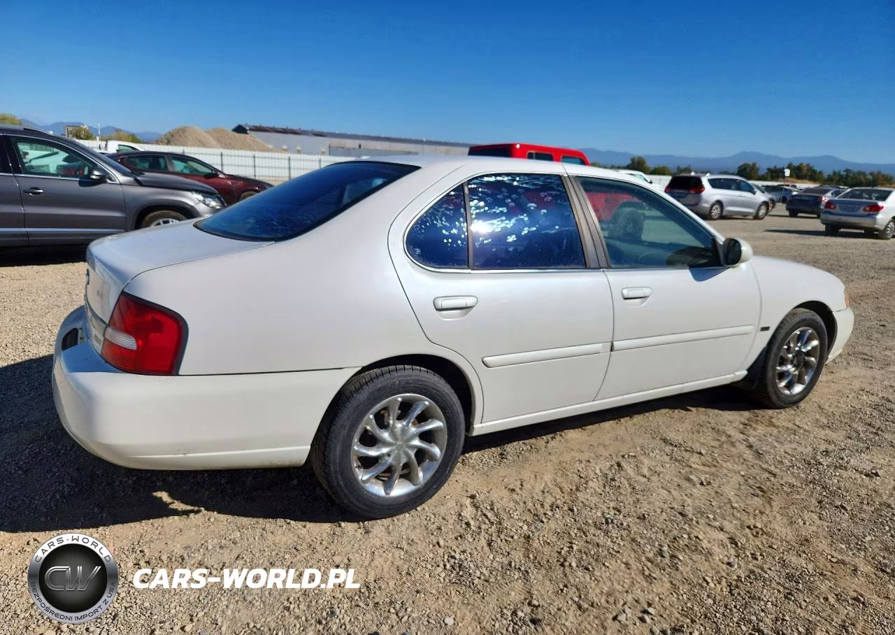 2001 Nissan Altima Xe VIN:1N4DL01D21C205819 - 3