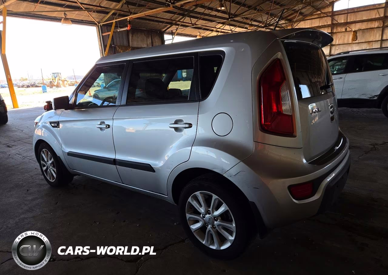 2013 Kia Soul Base VIN:KNDJT2A59D7773418 - 2