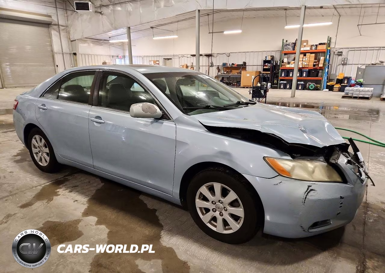 2007 Toyota Camry Xle VIN:4T1BE46K37U695888 - 4