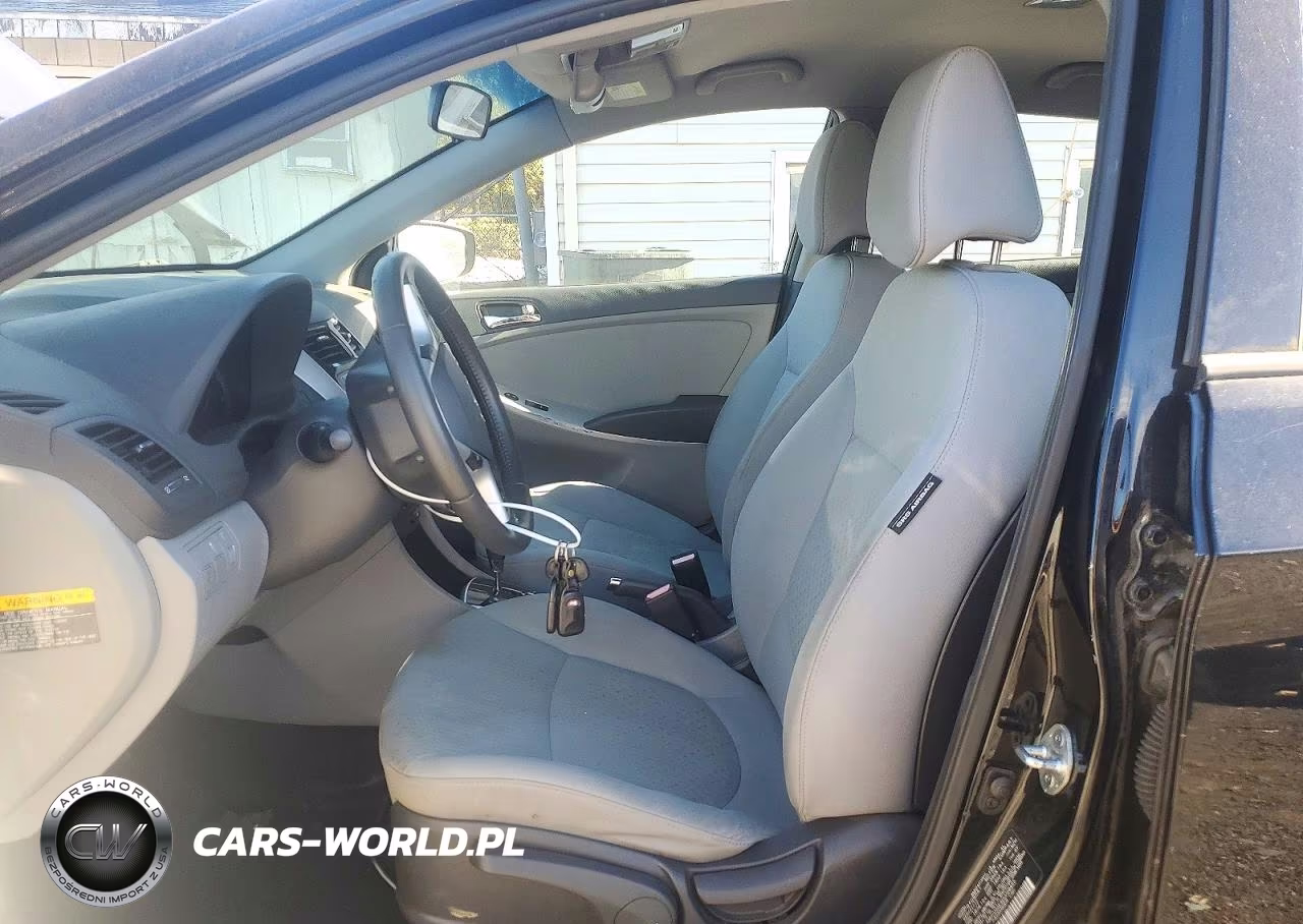 2013 Hyundai Accent Se VIN:KMHCU5AE4DU079465 - 7