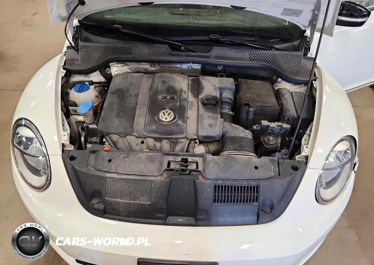 2012 Volkswagen Beetle VIN:3VWJX7AT6CM607505 - 11
